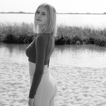 Full leaked Vanessa lea s official private onlyfans photo