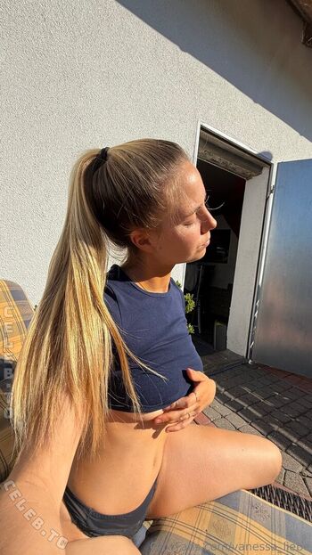 Full leaked Vanessa liebe page private onlyfans photo