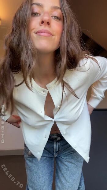 Full leaked Vanessa mai page private onlyfans photo