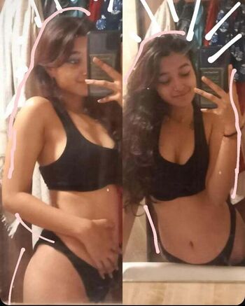 Full leaked Vanshikaaa official private onlyfans photo