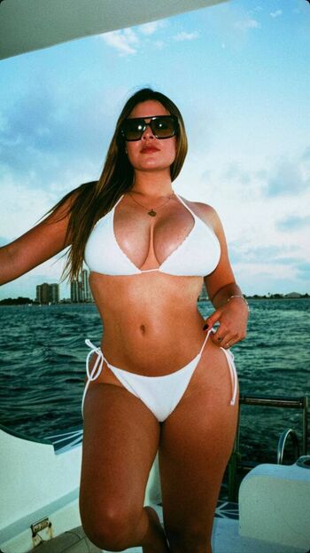 Full leaked Vasquezdara private onlyfans photo