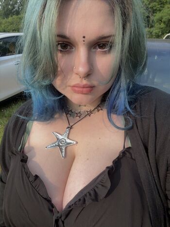 Full leaked Vcnllasky private onlyfans photo