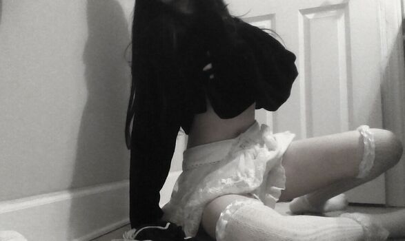 Full leaked Veildose private onlyfans photo
