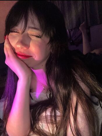 Full leaked Vekikusuo private onlyfans photo