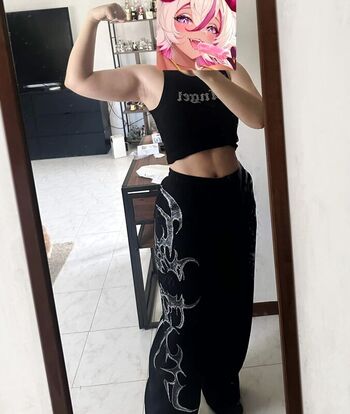 Full leaked Veliful private onlyfans photo