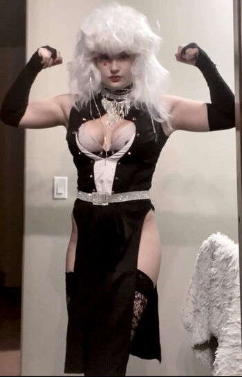 Full leaked Venom wifey page private onlyfans photo