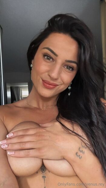 Full leaked Venus rey private onlyfans photo