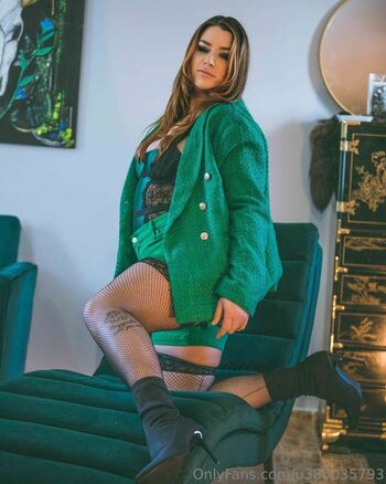 Full leaked Venusartdomina private onlyfans photo