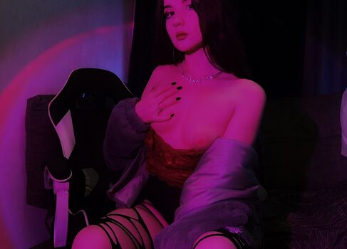 Full leaked Ellie hunny/ private onlyfans photo