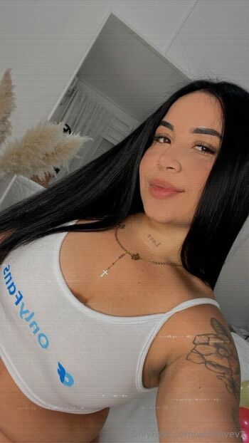 Full leaked Verolovev private onlyfans photo