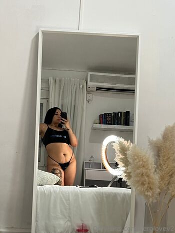 Full leaked Verolovev private onlyfans photo