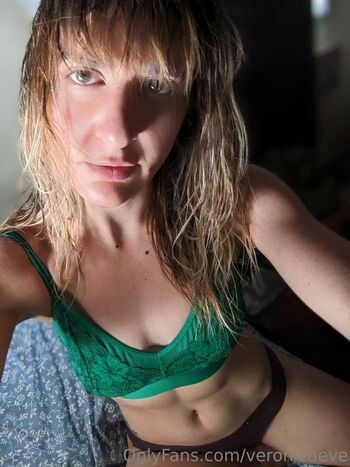 Full leaked Veronica eve private onlyfans photo