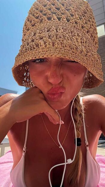 Full leaked Veronica kelegian private onlyfans photo