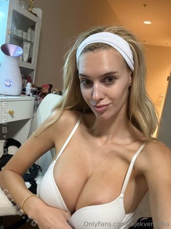 Full leaked Veronika rajek private onlyfans photo