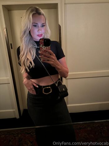 Full leaked Veryhotvocab private onlyfans photo