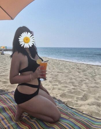 Full leaked Via dominique private onlyfans photo