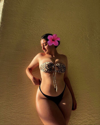 Full leaked Viasarkissian private onlyfans photo
