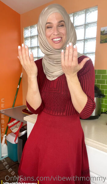 Full leaked Vibewithmommy private onlyfans photo