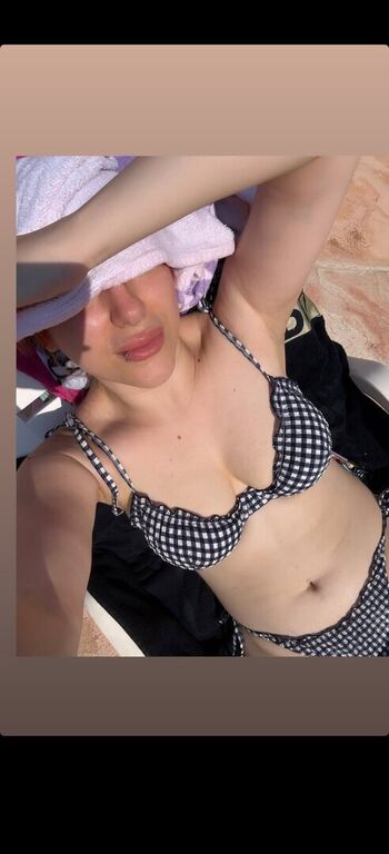Full leaked Vibezgizem page private onlyfans photo