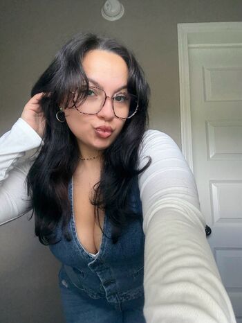 Full leaked Victoria page private onlyfans photo