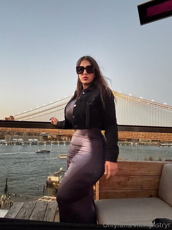 Full leaked Vikingastryr private onlyfans photo