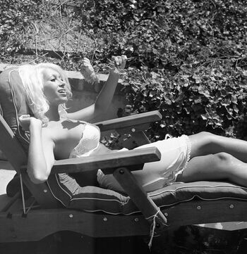 Full leaked Vintage english pinups private onlyfans photo