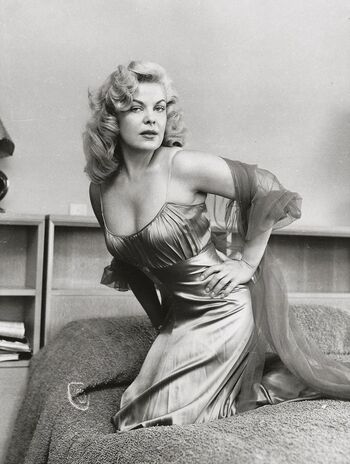 Full leaked Vintage english pinups private onlyfans photo