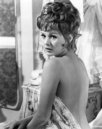 Full leaked Vintage starlets page private onlyfans photo