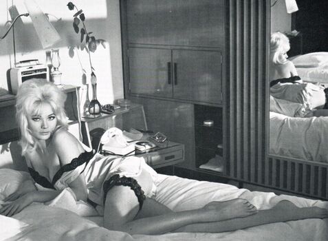 Full leaked Vintage starlets page private onlyfans photo