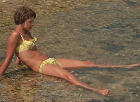 Full leaked Vintage starlets page private onlyfans photo