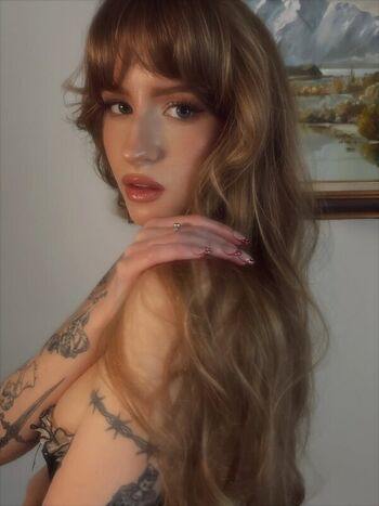 Full leaked Vintageswanmaiden private onlyfans photo