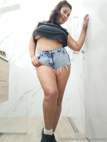 Full leaked Violettsix private onlyfans photo