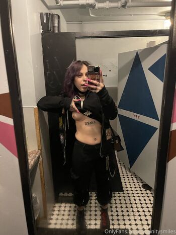 Full leaked Virginitysmiles private onlyfans photo