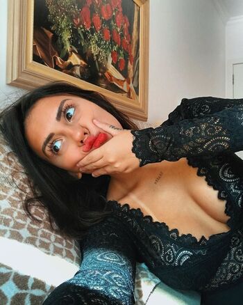 Full leaked Vitoria marcilio private onlyfans photo