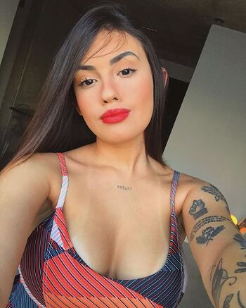 Full leaked Vitoria marcilio private onlyfans photo
