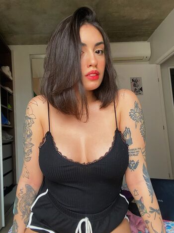 Full leaked Vitoria marcilio private onlyfans photo