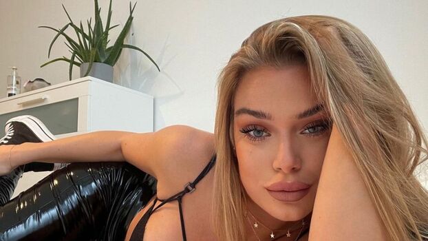 Full leaked Viviane kerstin page private onlyfans photo