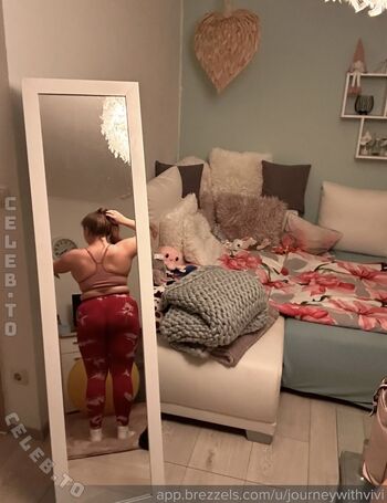 Full leaked Vivien rks private onlyfans photo