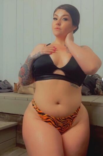 Full leaked Vivien white private onlyfans photo