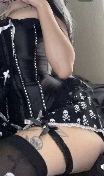 Full leaked Vivika siron private onlyfans photo