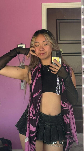 Full leaked Vivntrn abg page private onlyfans photo