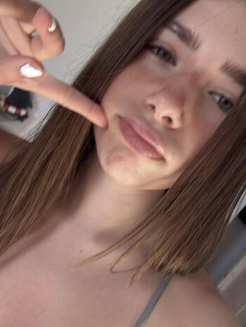 Full leaked Vivylue private onlyfans photo
