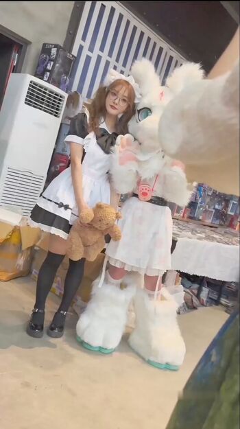 Voyeur Asian Pissing Toilet &Amp; Upskirts Only