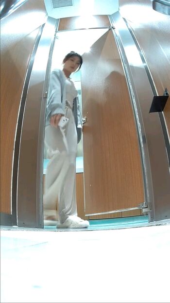 Voyeur Asian Pissing Toilet &Amp; Upskirts Only