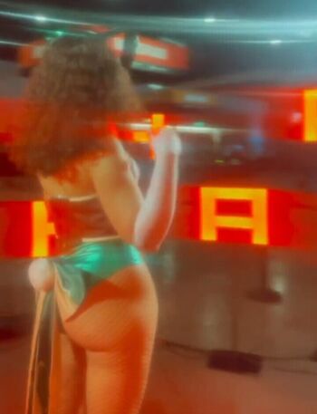 Full leaked Gormaycutie/ private onlyfans photo