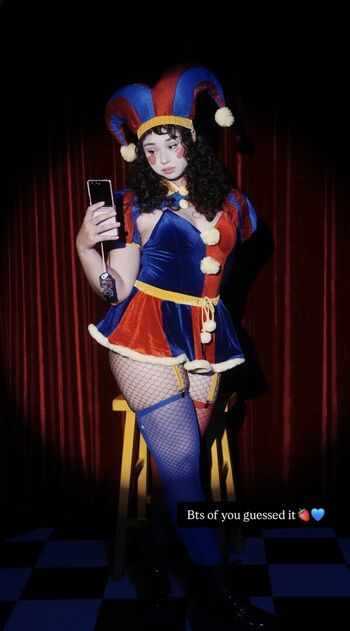 Full leaked Aila donovan/ private onlyfans photo