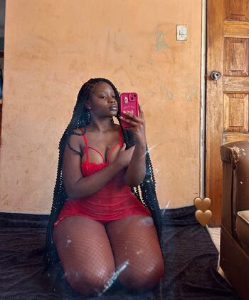 Full leaked Vunene taiwo mabunda private onlyfans photo