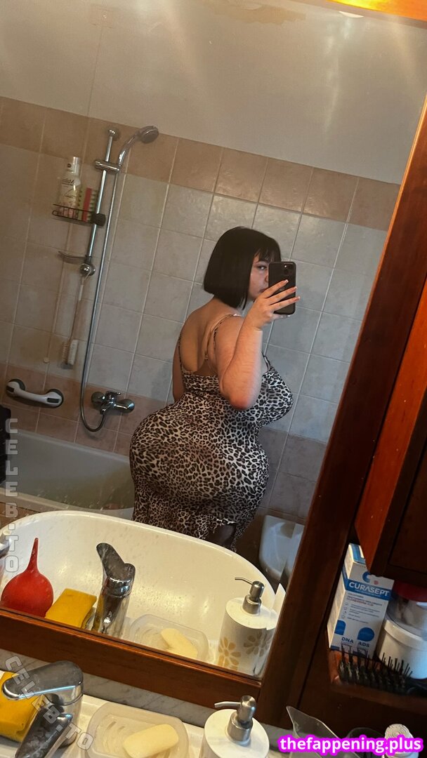 Mxmmytina / VVALENTINABONETALLI Foto OnlyFans Desnuda #87