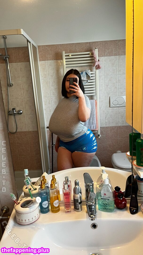 Mxmmytina / VVALENTINABONETALLI Nagie OnlyFans Zdjęcie #89