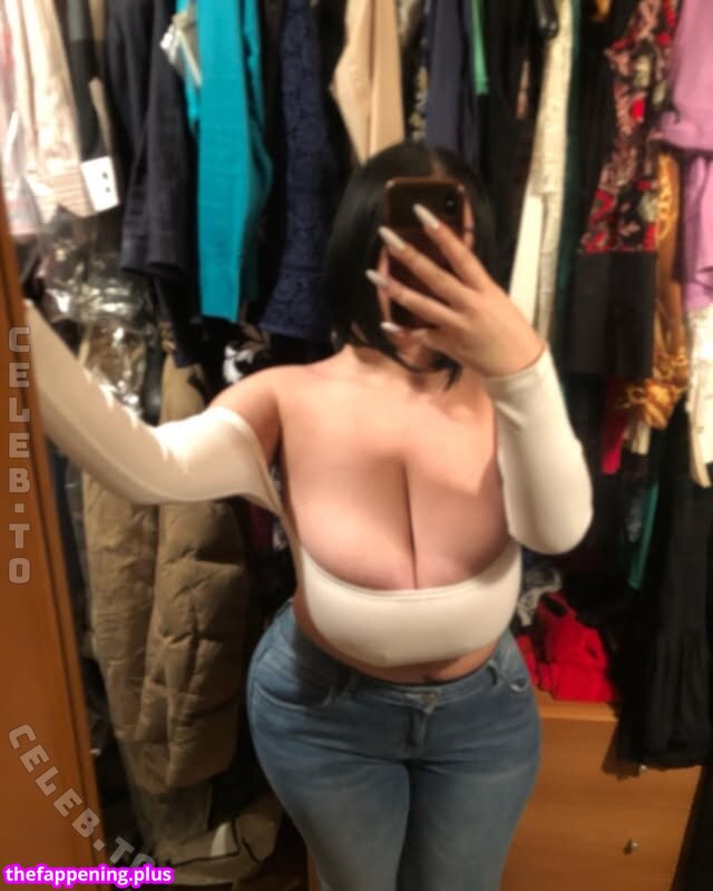 Mxmmytina / VVALENTINABONETALLI ヌードOnlyFans写真 #90